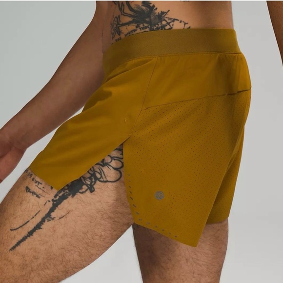 Lululemon Fast and Free Short 3" - Picture 2 of 10